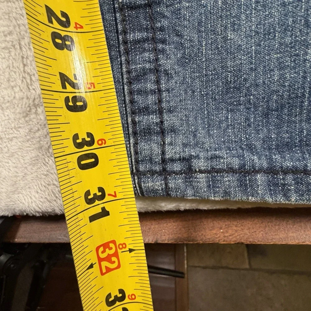 Xtreme Couture by Affliction Men's Distressed Straight Leg Jeans W34 L32
